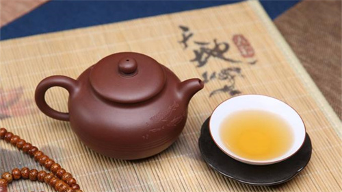 紫砂壶壶型会影响泡茶的味道  2